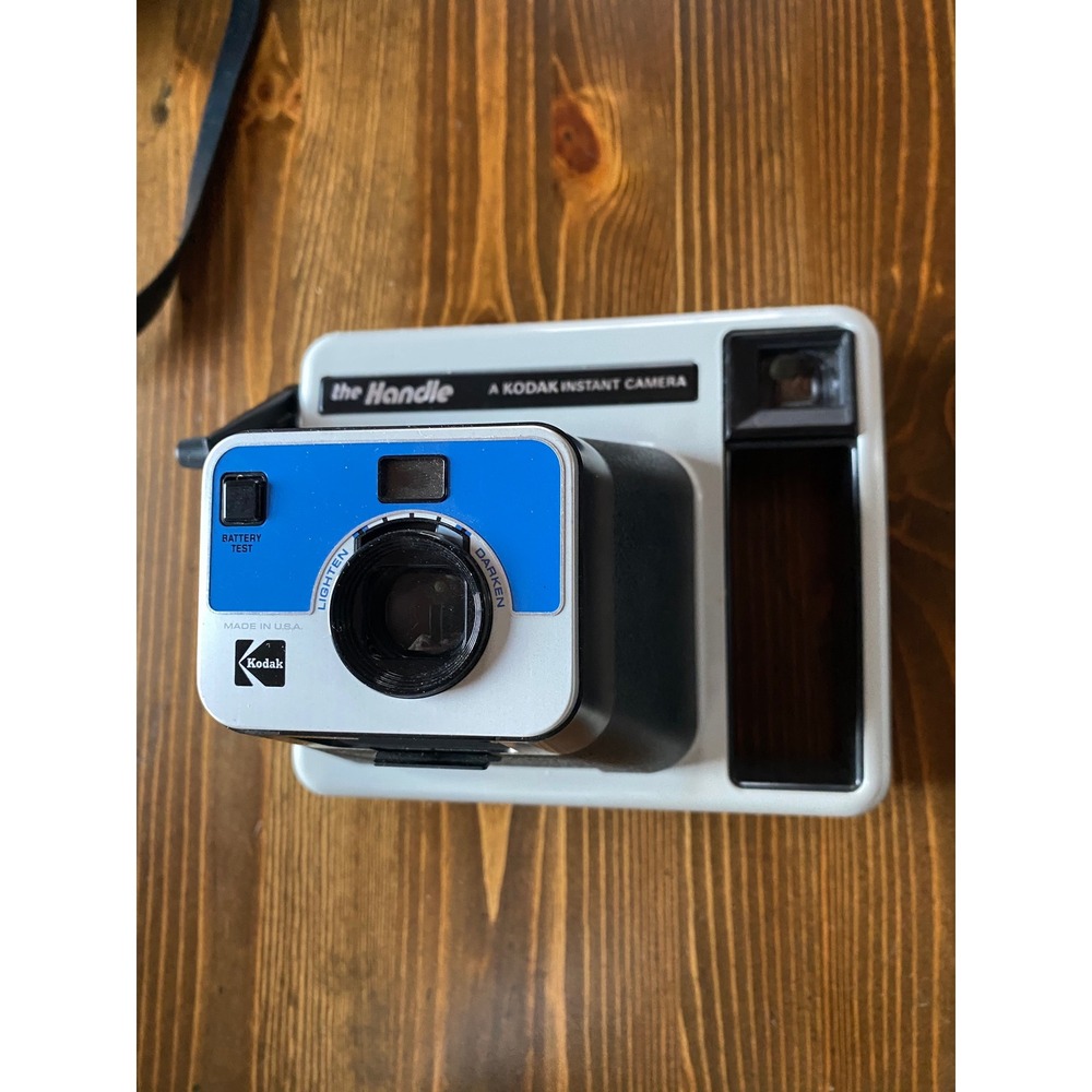 Vintage Kodak The Handle Instant Camera with Original Case and Manual 1970s - Picture 6 of 11